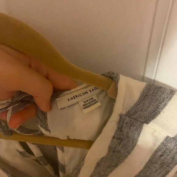 American Eagle Striped Romper - Picture 4 of 4